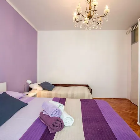Gasthuis Ariana 3*